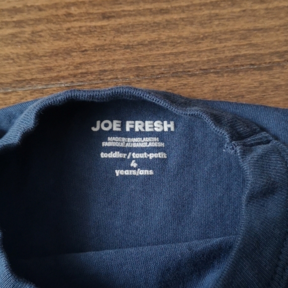 Joe Fresh cotton boys long sleeve tee size 4 - Picture 2 of 3